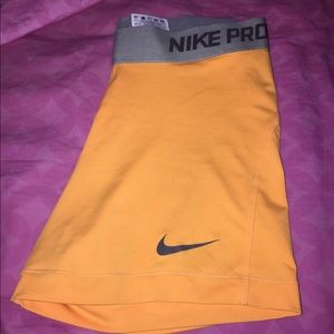 NIKE PRO SHORTS